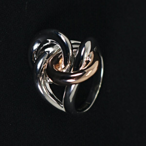 Anillo plata blanca y rosa nudo bicolor Odas I Madrid68