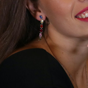 Pendientes largos piedras de colores Serpentinas I Madrid68 Pendientes largos piedras de colores Serpentinas I Madrid68