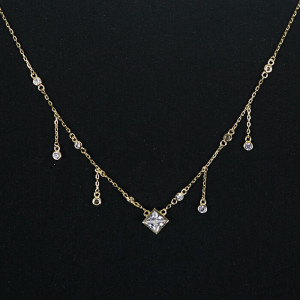 Collares cortos dorados cadena con colgantes Calma I Madrid68 Collares cortos dorados cadena con colgantes Calma I Madrid68