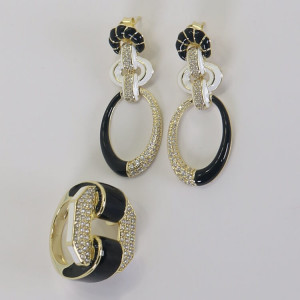 Anillo sello circonitas esmaltado negro y blanco Dynasti I Madrid68