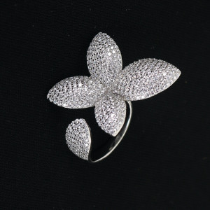 Anillo abierto flor grande circonitas Florali I Madrid68