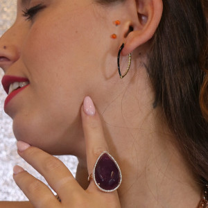 Pendientes aros esmaltados negro y circonitas Epic  I Madrid68