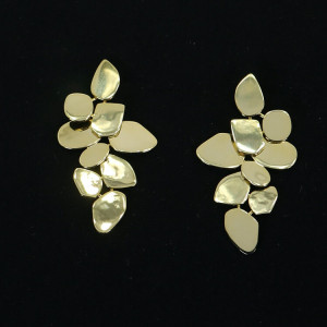 Pendientes grandes dorados cascada Luminous I Madrid68