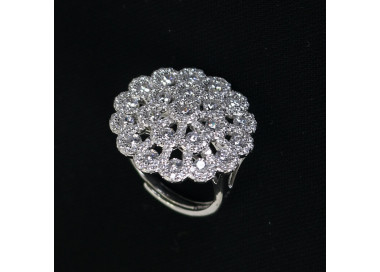 Anillo cóctel diseño floral con circonitas blanco Bellezza I Madrid68