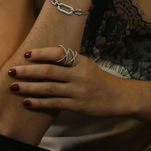 Anillo cruzado doble plata con circonitas Crox I Madrid68 Joyería